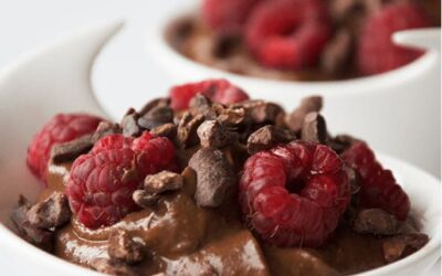 mousse de chocolate con frambuesas